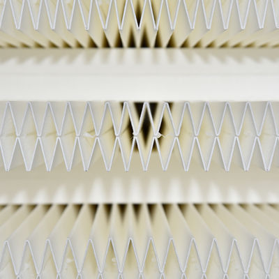 جودة تصفية الغبار مواد تصفية البوليستر غير المنسوجة النسيج مع غشاء PTFE مصنع